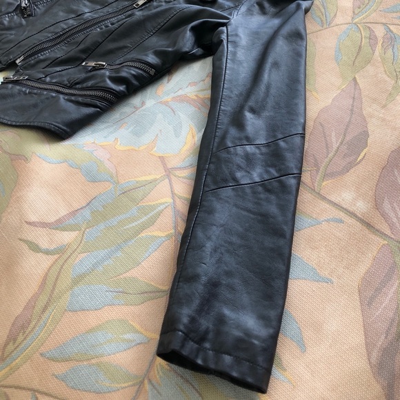 New Guess Vegan Leather Jacket - Picture 3 of 7